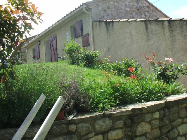 Photo Montjustin Gite rural