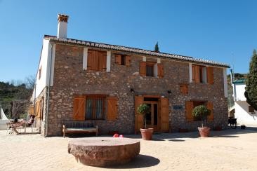 Masia novales