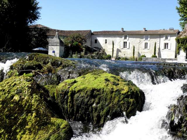 La cascade de saintonge