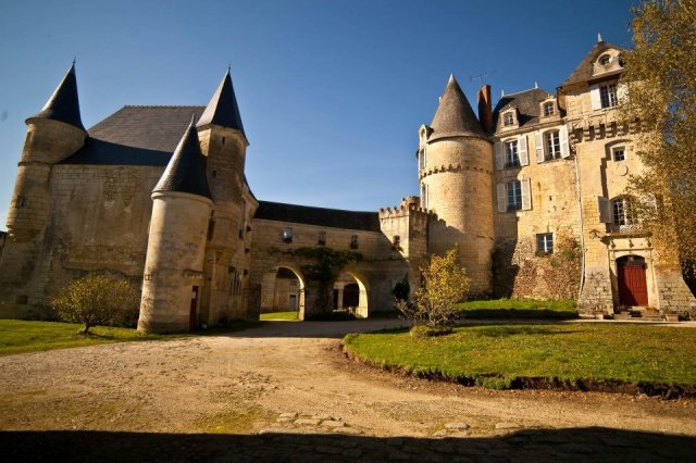  Chateau de la celle guenand