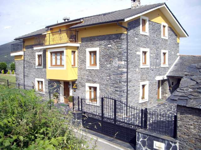  Apartamentos rurales los galpones
