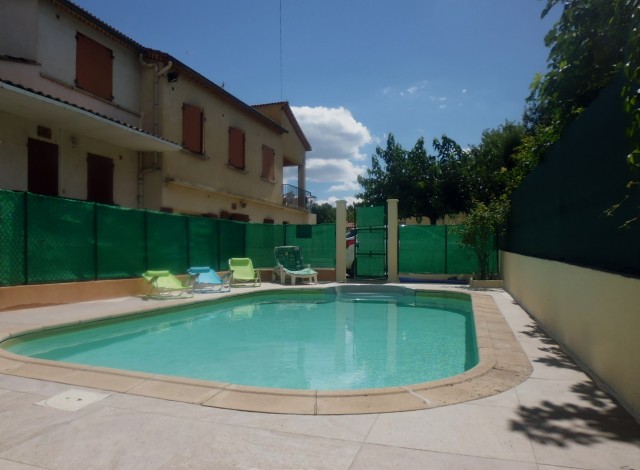Photo clvacances Lezan Gtes lzan gard