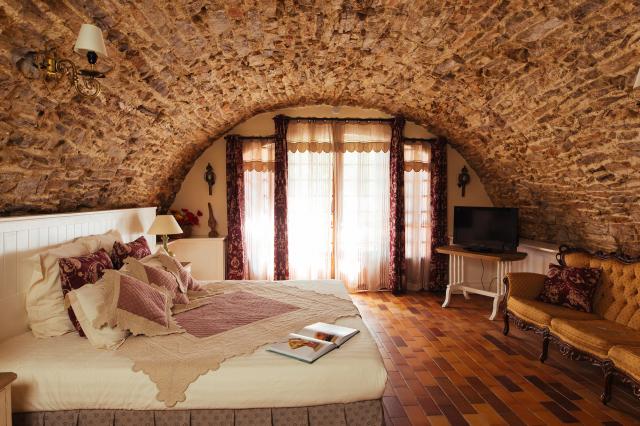 Photo Chambres d'htes et gites de luxe dans le cur de la Provence Besse sur issole Bastide avellanne
