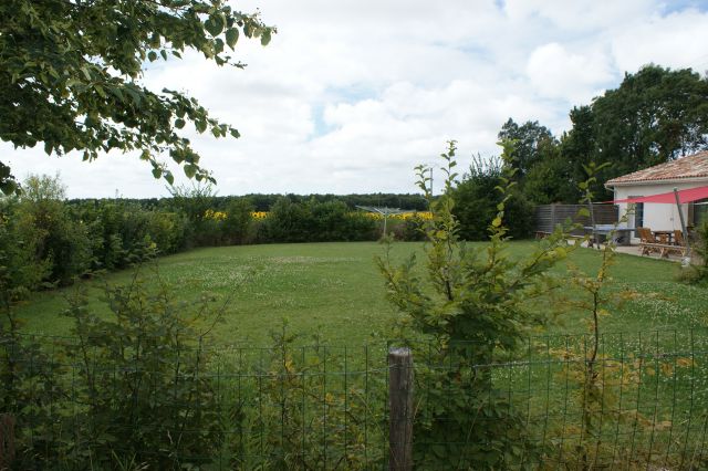 Grand jardin clos