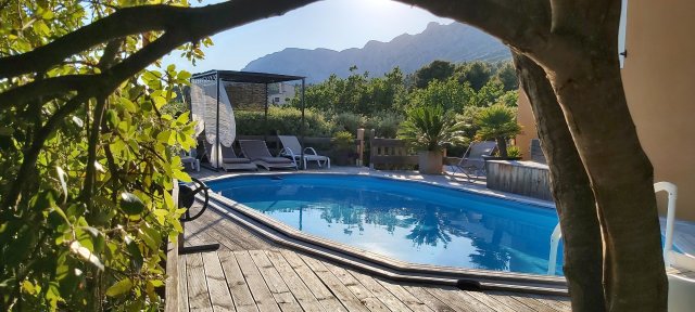 Maison d'htes la garenne  puyloubier sainte victoire, prs d'aix en pce 