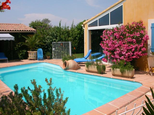 Photo Studio / Appartement L'isle sur la sorgue Mme grumel locations de provence